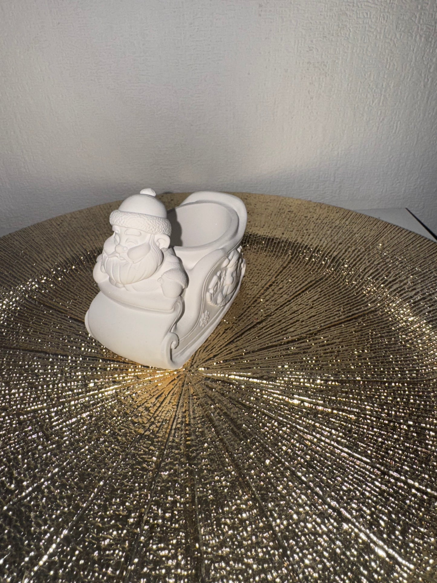 Weihnachtsmann mit Schale